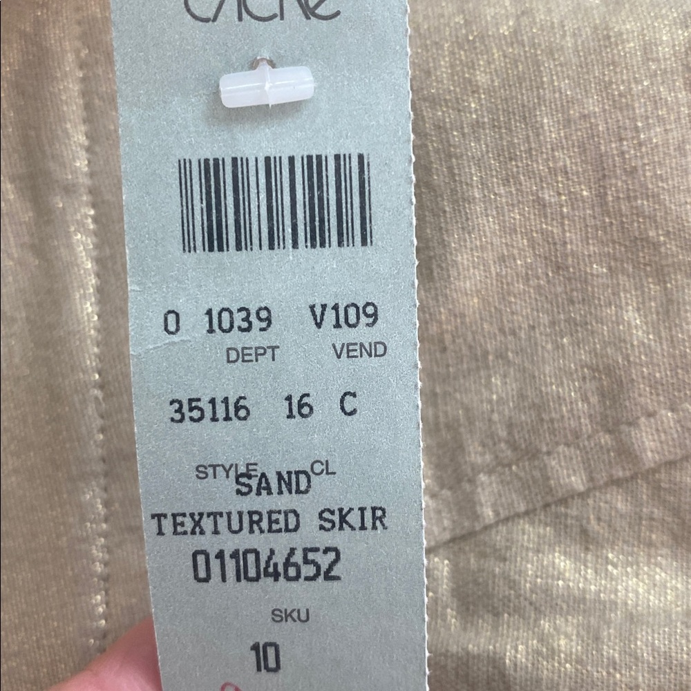 Cache size 10 sand texture skirt side zipper NWT - Picture 7 of 7